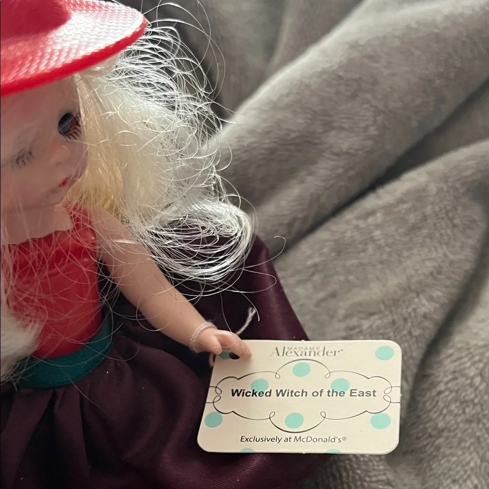 McDonald’s Happy Meals Madame Alexander Wizard of Oz Dolls (3) - Picture 8 of 9